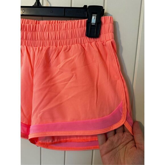 BuffBunny Coral Lightweight Running Shorts Women Size S - Picture 2 of 7